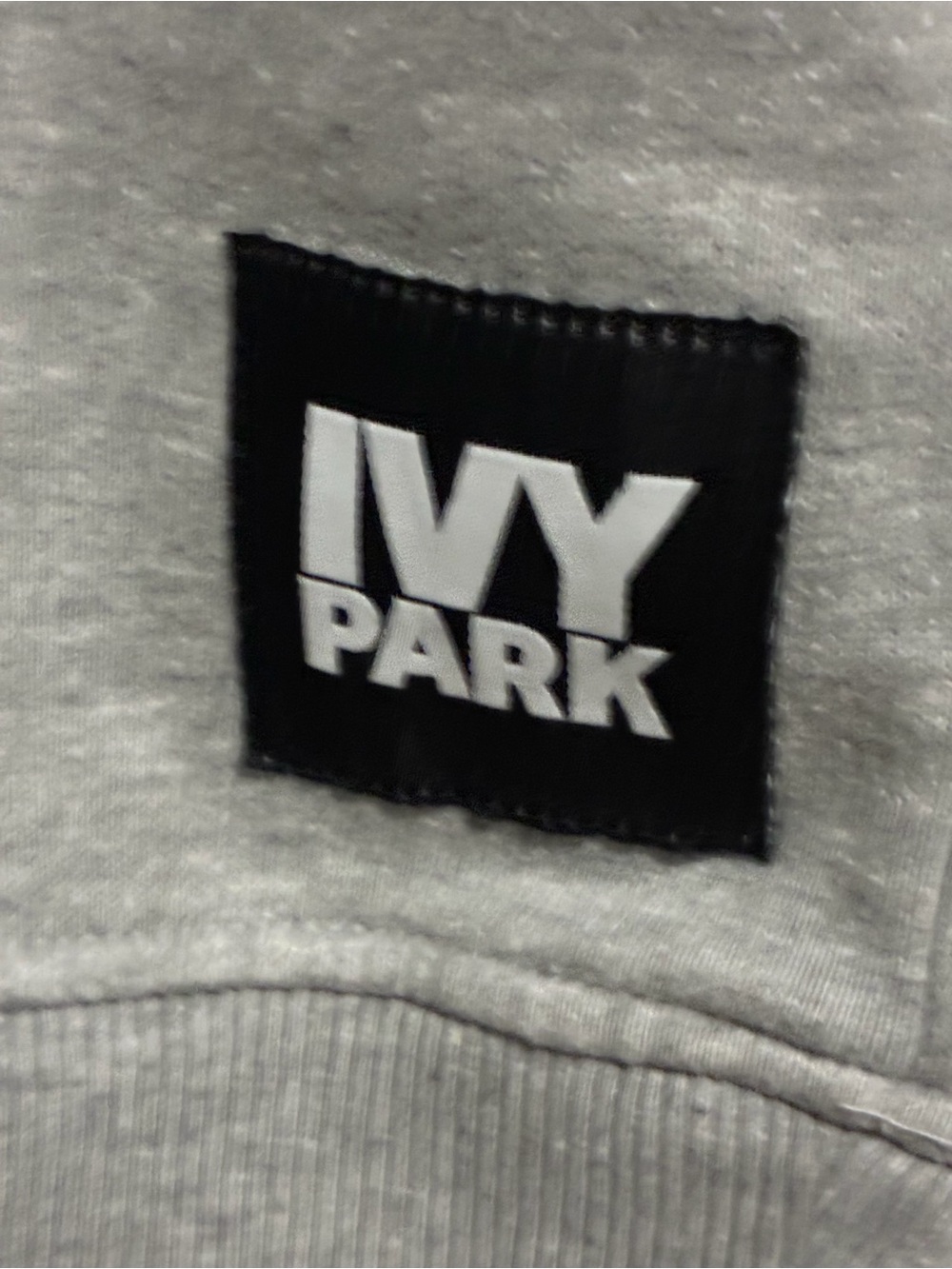 IVY PARK Gray Oversized Logo Crewneck Sweatshirt- Large - Picture 4 of 7